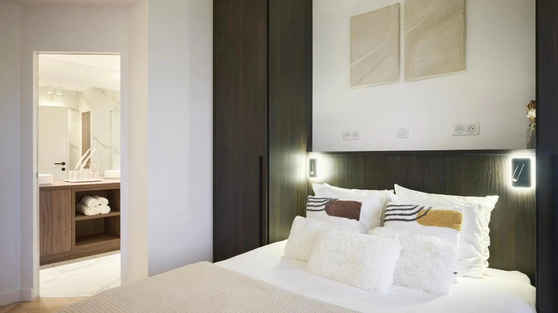 Heavnstay Suites Cannes Croisette 0*,
