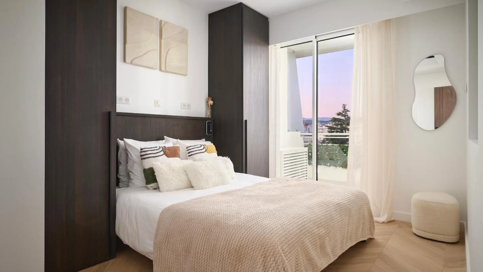 Heavnstay Suites Cannes Croisette
