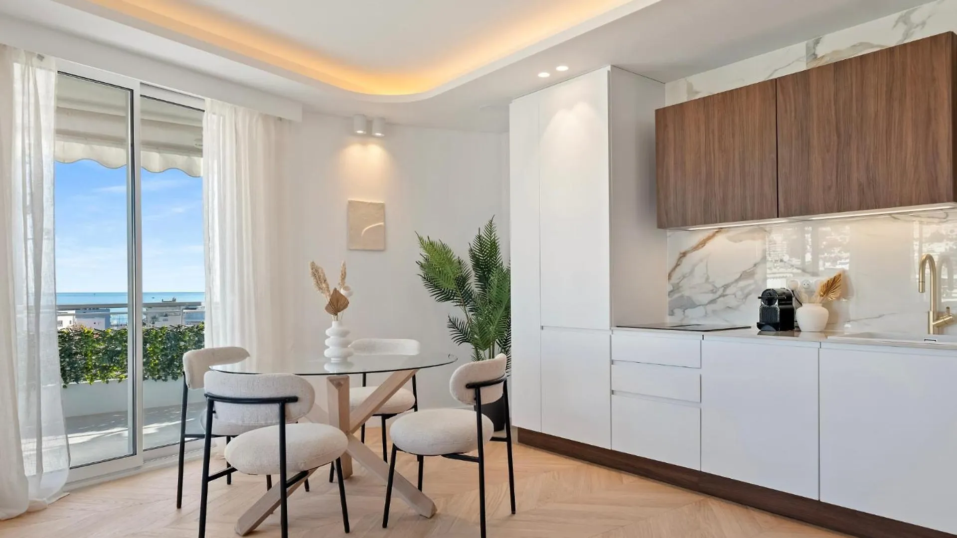 Heavnstay Suites Cannes Croisette