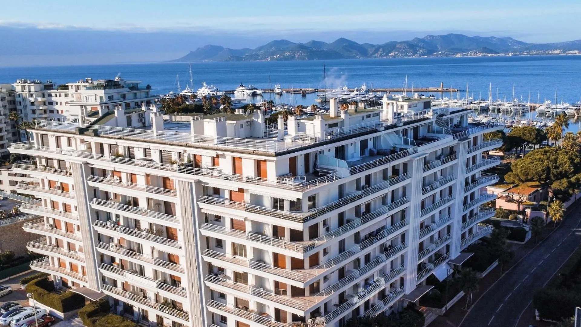 Apartment Heavnstay Suites Cannes Croisette France